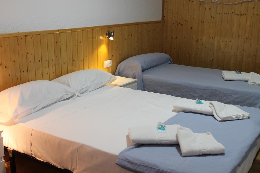 Hostal Amantes De Teruel Exterior photo